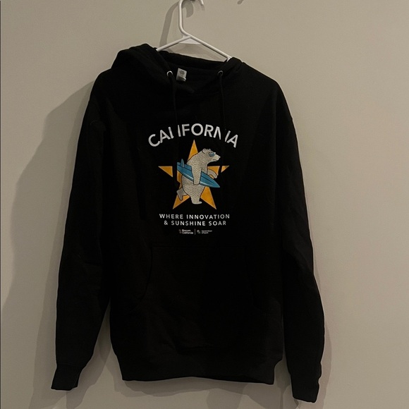 California Graphic Black Hoodie - Picture 1 of 3